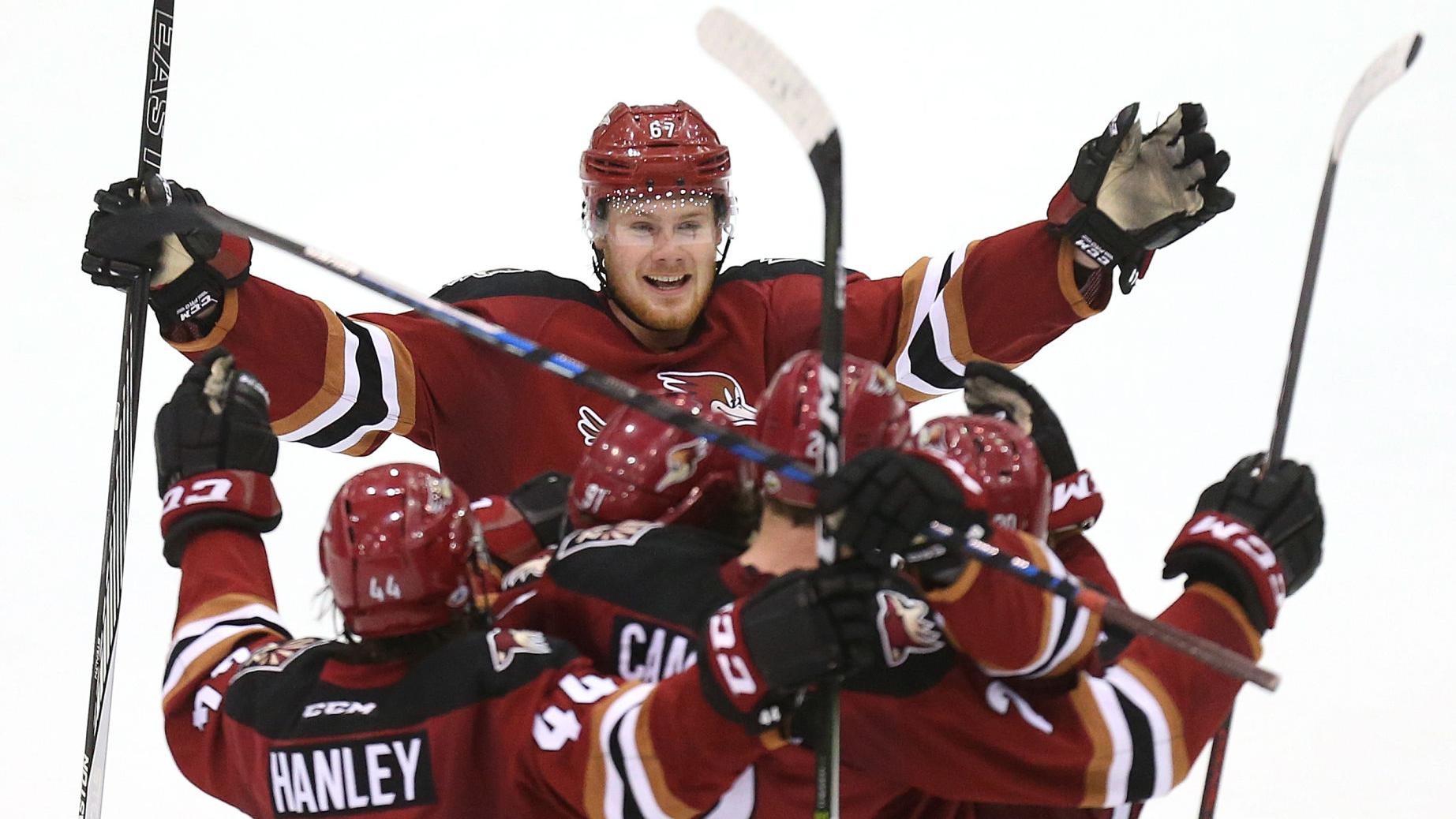 Photos: Tucson Roadrunners 3, San Jose Barracuda 0, Game 4 AHL playoffs